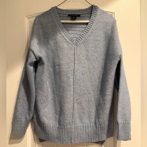 Tahari Light Blue Ribbed Vneck Sweater